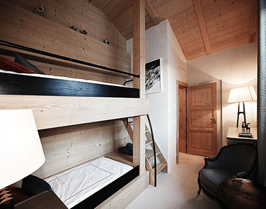 Chambre enfants du chalet. Lits superposés sur mesure.